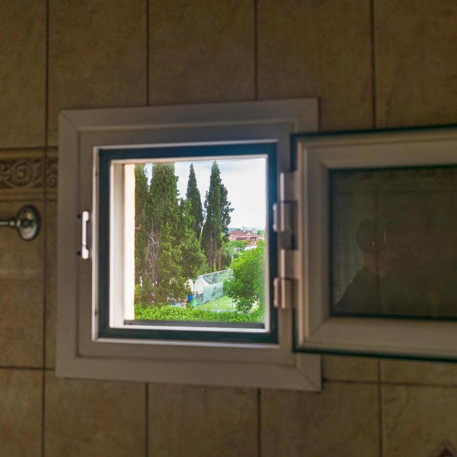 Apartment Julia΄s Alepou